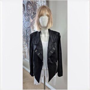Melanie Lyne Vex - Eyelet Detail Faux Suede Jacket